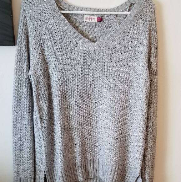Sweater - Picture 2 of 2